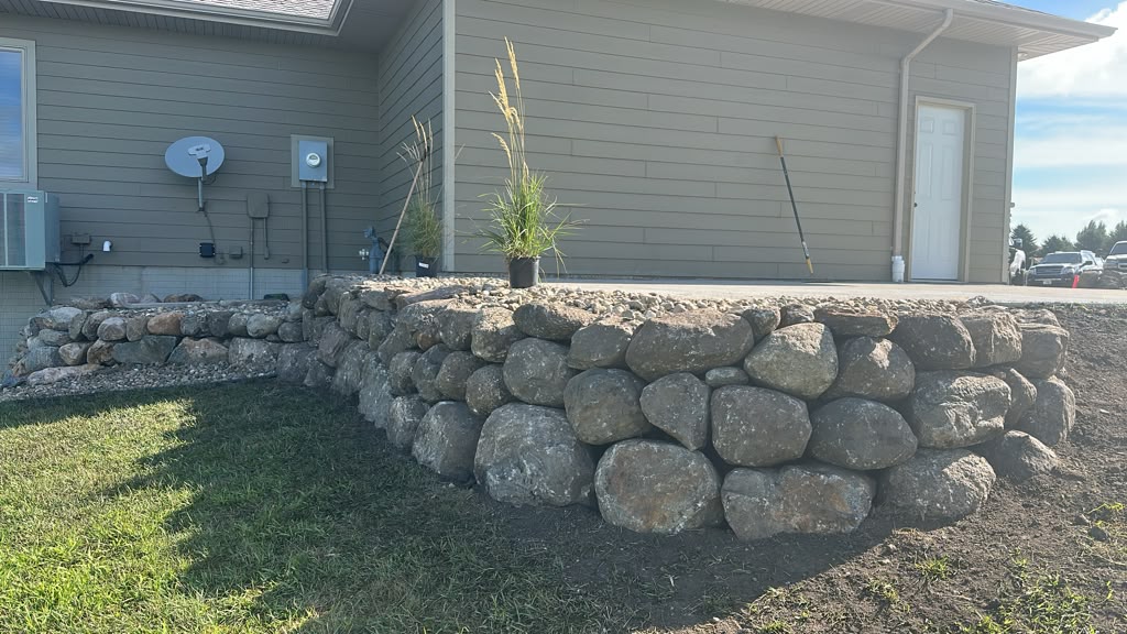 Everstone retaining walls project
